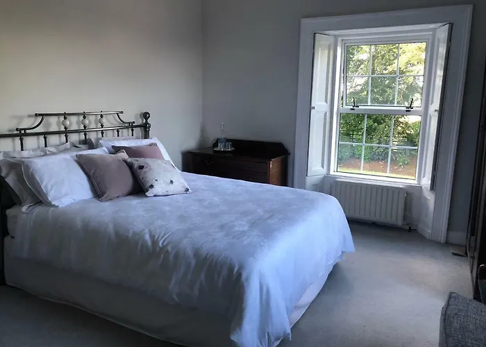 Old Parochial House Landsted *