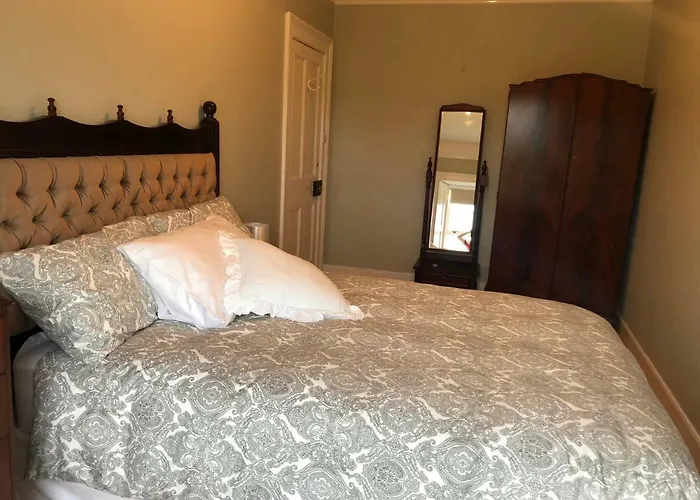 Landhaus Old Parochial House Dundalk